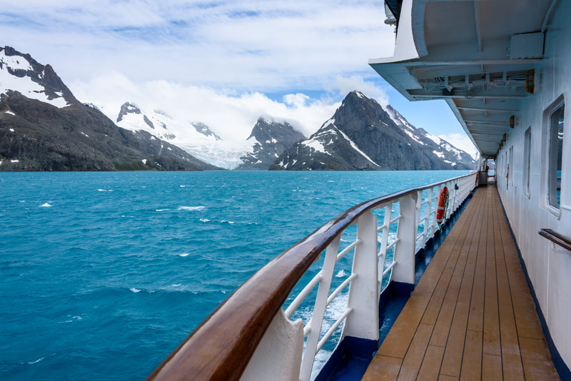 Alaskan small ship cruise